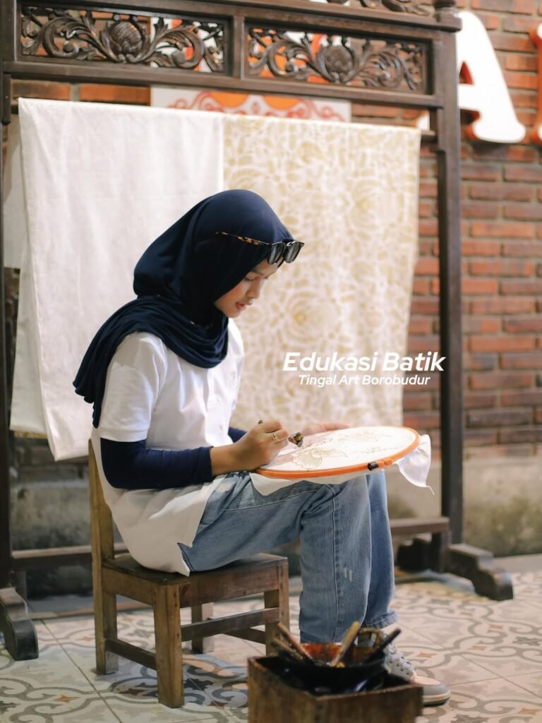edukasi membatik di tingal art borobuduryuk wisata seru dan berkesan bareng magelang tour📸 doc.jpg