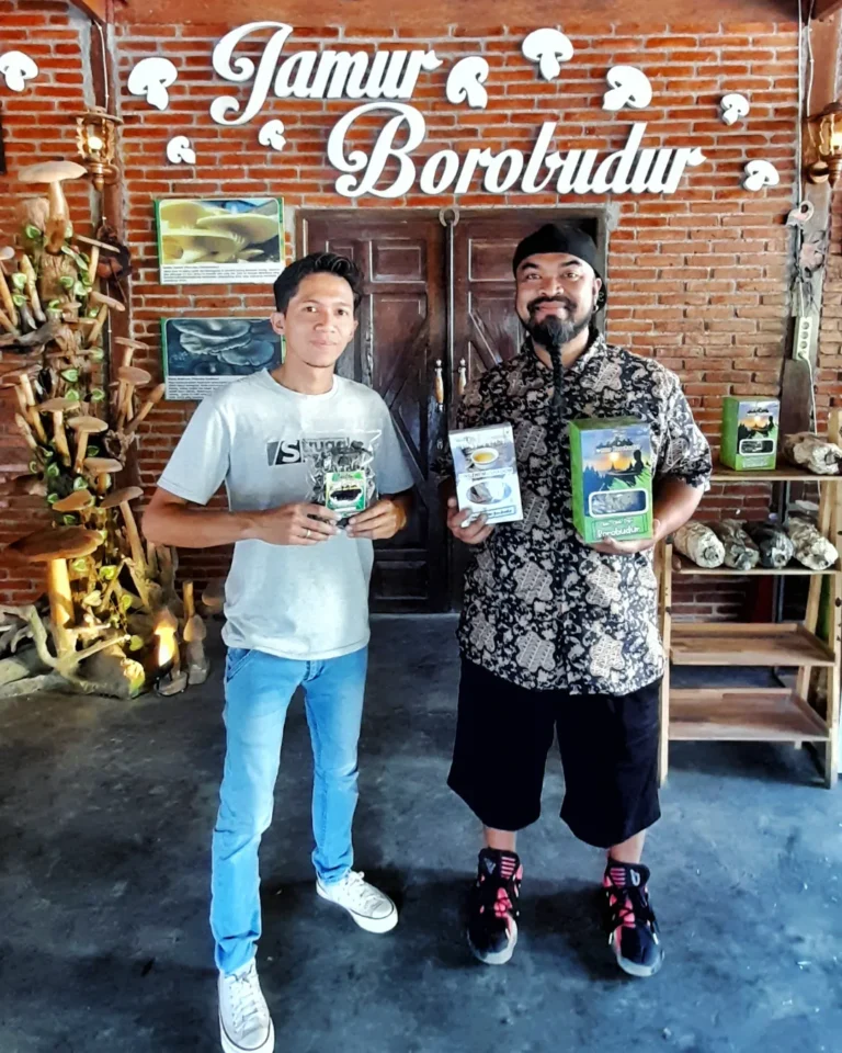terimakasih kang @peppy beneran07 sudah mampir ketempat kami bersama @lapakganjar channel @la.webp