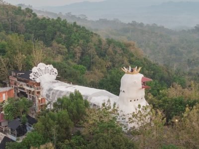 Pagi Hari Menikmati Kedamaian Sunrise Di Bukit Rhema. Panorama Alam Yang Memukau Menjadikan Pagi 1 Rrtqdu1t9j7vqgl2ohjs7mm00jvwm4ptw667vzxd4o